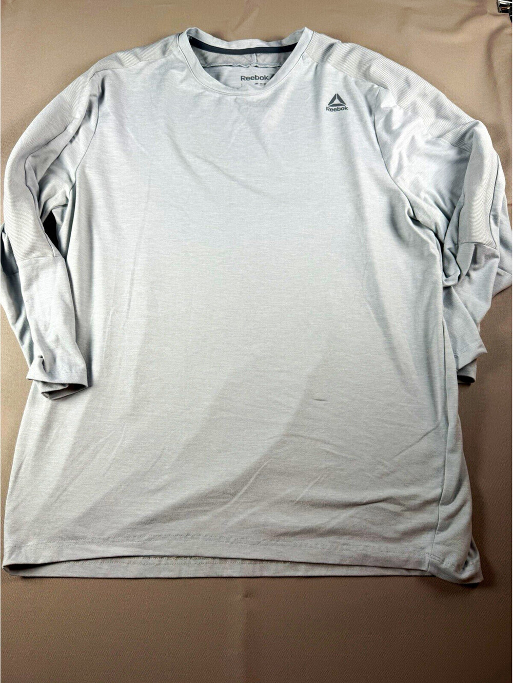 Reebok Men's Gym & Training T-Shirt Gray L Crew Neck Long Sleeve Stretch